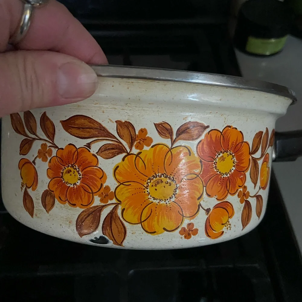 Vintage Inlasa Enamelware Pot & Lid